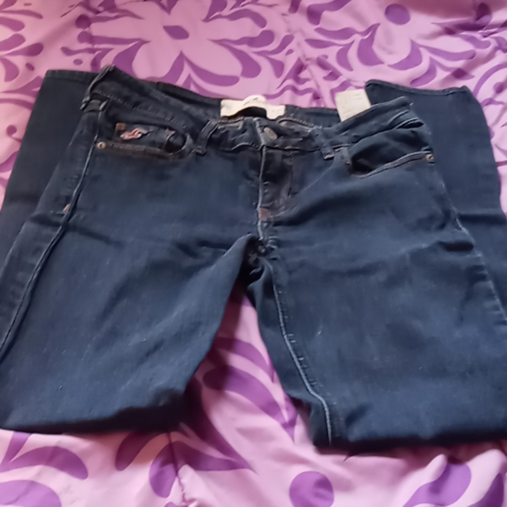 Hollister Jean